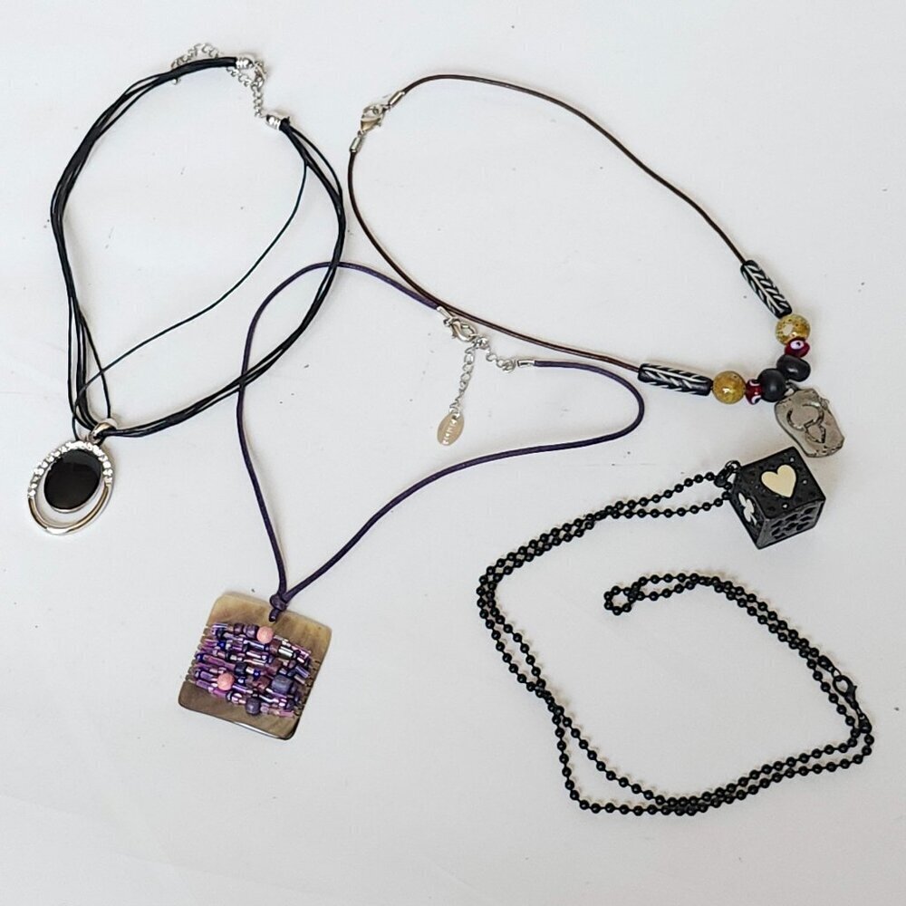 FUN NECKLACE LOT OF 4 DICE BLACK ONYX LOOK BEAD DECOR TAURUS